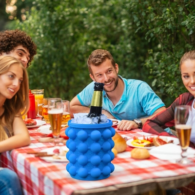 قیمت خوب سیلندر سیلیکون یخ مکعب قالب Decompress یخ شبکه نوع مطبوعات آسان آزاد شدن یخ فنجان مینی یخ ساز فنجان سیلندری سینی آنلاین